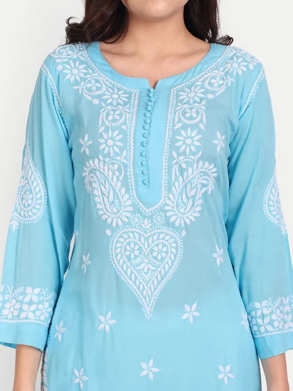 Sky_Blue_Lucknow_Chikankari_Hand_Embroidered_Long_Kurta_Cotton