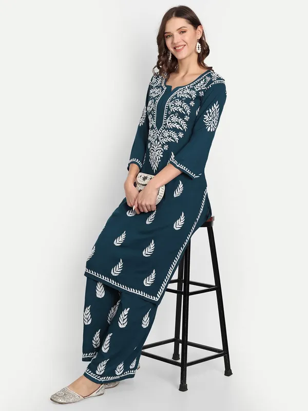 Turquoise_Blue_Lucknowi_Chikankari_Hand_Embroidered_Kurti_Palazzo_Set_Cotton
