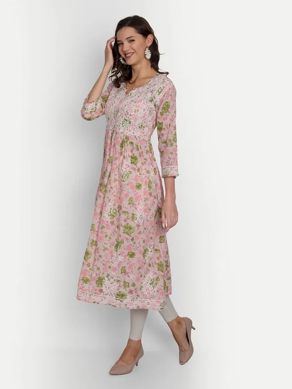 Peachpuff_Lucknow_Chikankari_Hand_Embroidered_Fit_And_Flare_Long_Kurti_Malmal_Cotton