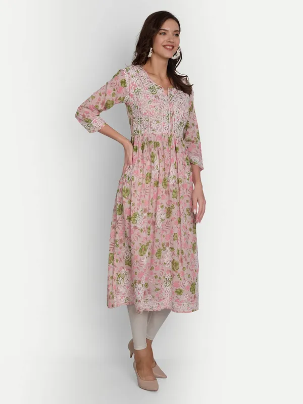 Peachpuff_Lucknow_Chikankari_Hand_Embroidered_Fit_And_Flare_Long_Kurti_Malmal_Cotton