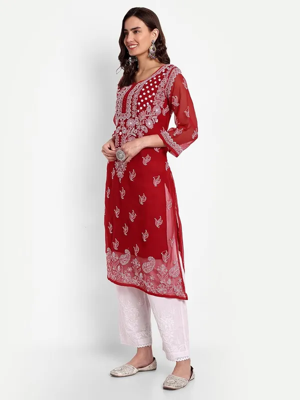 Maroon_Lucknow_Chikankari_Hand_Embroidered_Georgette_Kurta_With_Matching_Slip/Inner_Women_Georgette