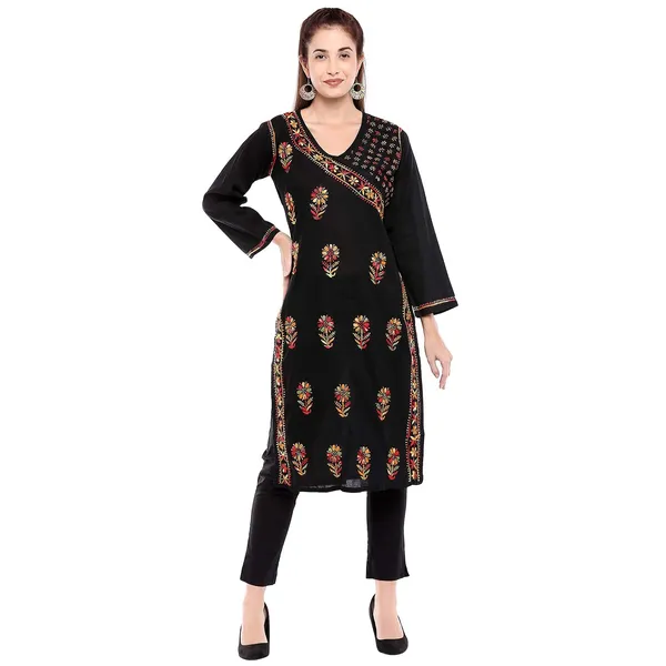 Charismatic_Black_Lucknowi_Chikankari_Hand_Embroidered_Long_Kurti