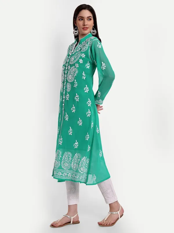 Turquoise_Lucknow_Chikankari_Hand_Embroidered_Long_Kurti_With_Matching_Inner/Slip_Georgette