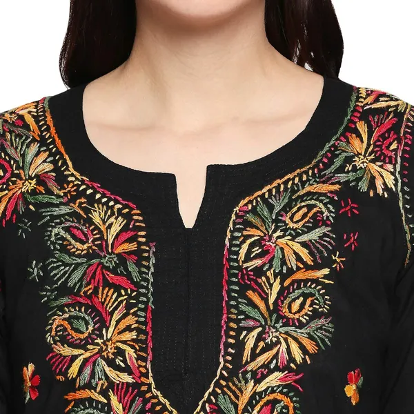 Charismatic_Black_Chikankari_Cotton_Kurtis_Lucknow_Chikankari_Tops