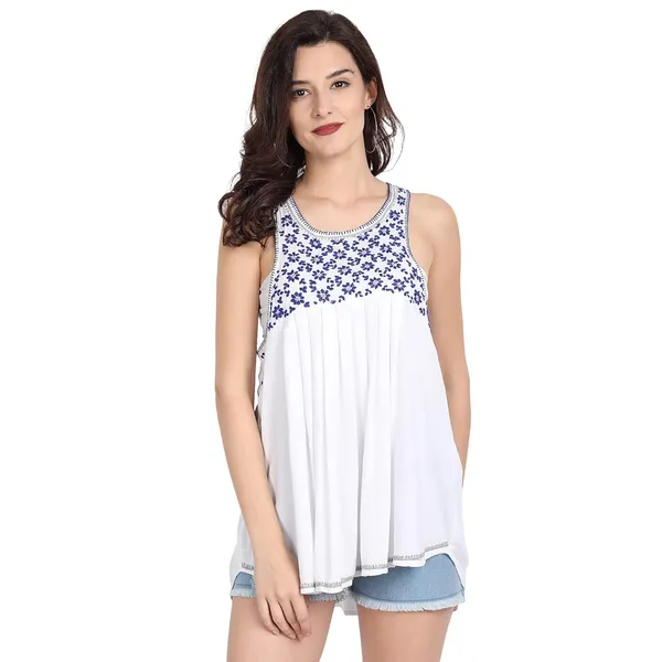 Preistene_White_Lucknow_Chikankari_Kurta_Top_Kurtis_In_Hand_Embroidery