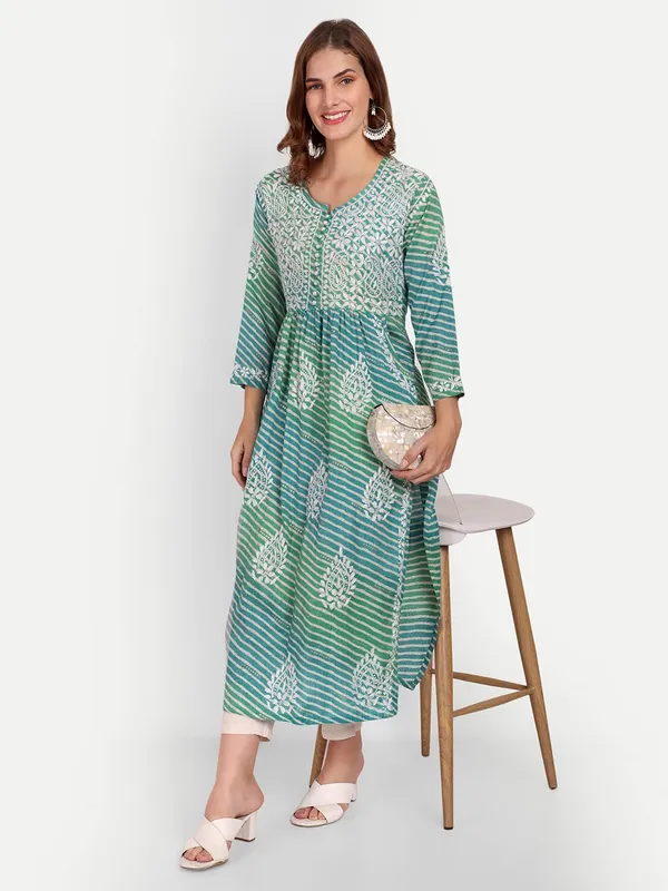 Green_Lucknow_Chikankari_Hand_Embroidered_Kurta_Rayon