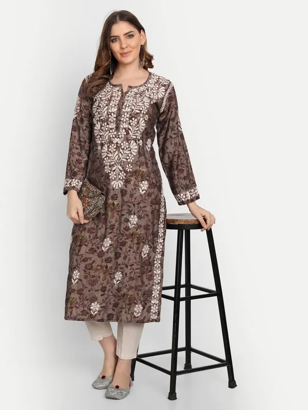 Dark_Blue_Lucknow_Chikankari_Hand_Embroidered_Kurta_Muslin