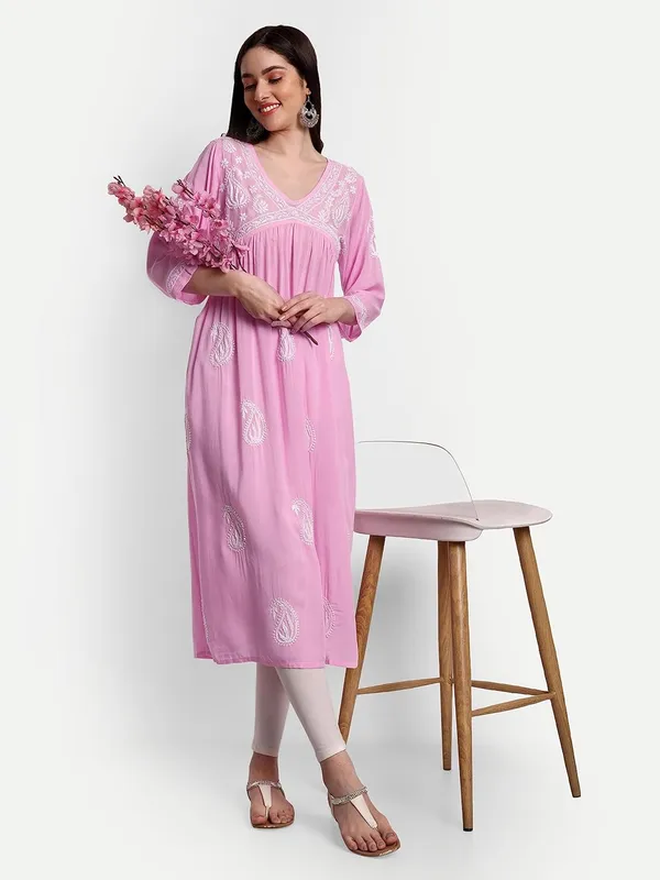 Pretty_Pink_Lucknow_Chikankari_Hand_Embroidered_Anarkali_Kurta_Cotton