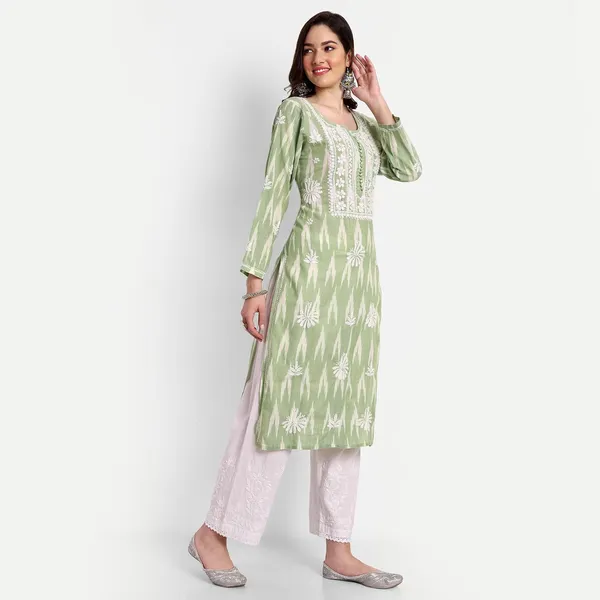Indiankala4u_Lucknow_Chikankari_Hand_Embroidered_Kurta_Ikat_Cotton