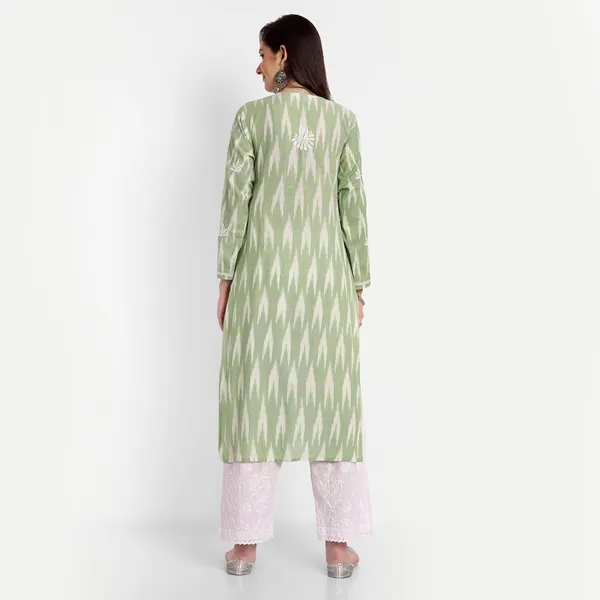 Indiankala4u_Lucknow_Chikankari_Hand_Embroidered_Kurta_Ikat_Cotton
