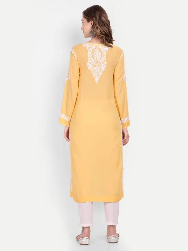 Sunshine_Lucknow_Chikankari_Hand_Embroidered_Kurta_Cotton