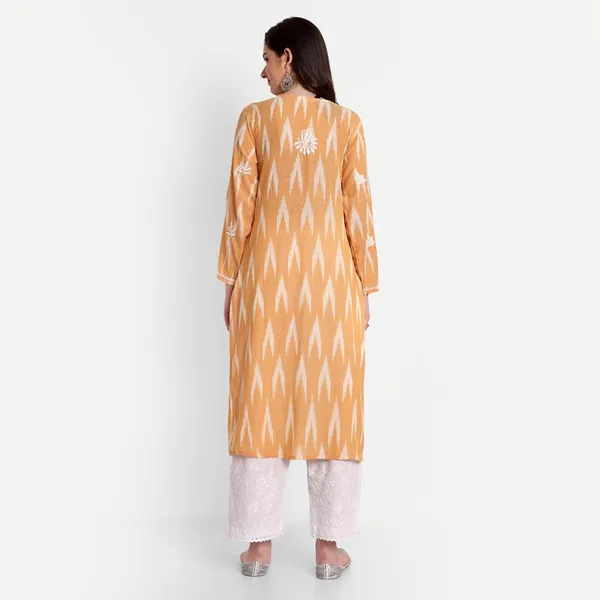 Indiankala4u_Lucknow_Chikankari_Hand_Embroidered_Kurta_Ikat_Cotton