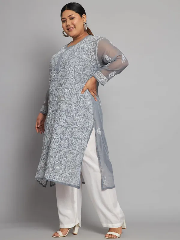 Grey_Lucknow_Chikankari_Hand_Embroidered_Plus_Size_Long_Kurti_With_Matching_Inner_Georgette