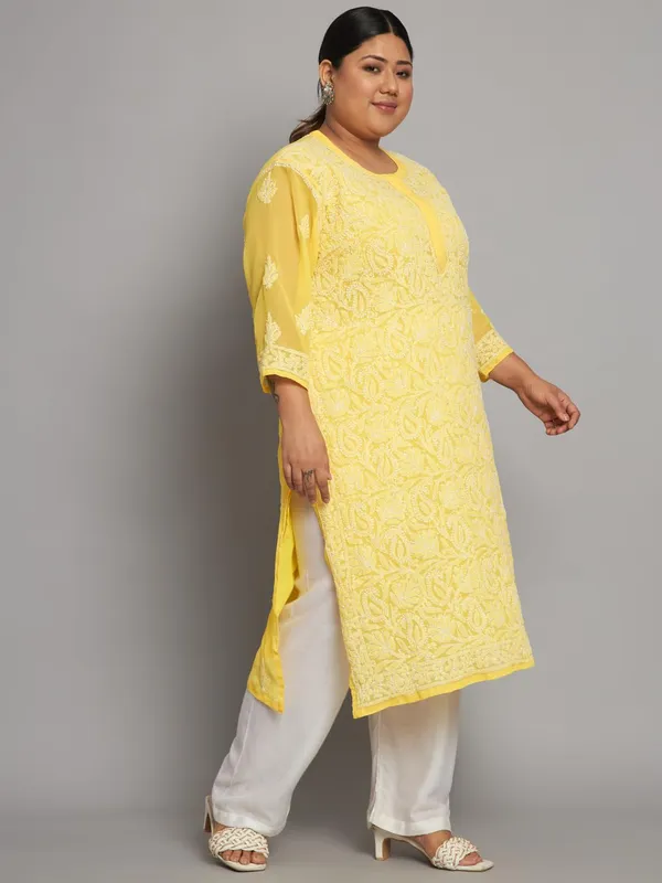 Sunshine_Yellow_Lucknow_Chikankari_Hand_Embroidered_Plus_Size_Long_Kurti_With_Matching_Inner_Georgette