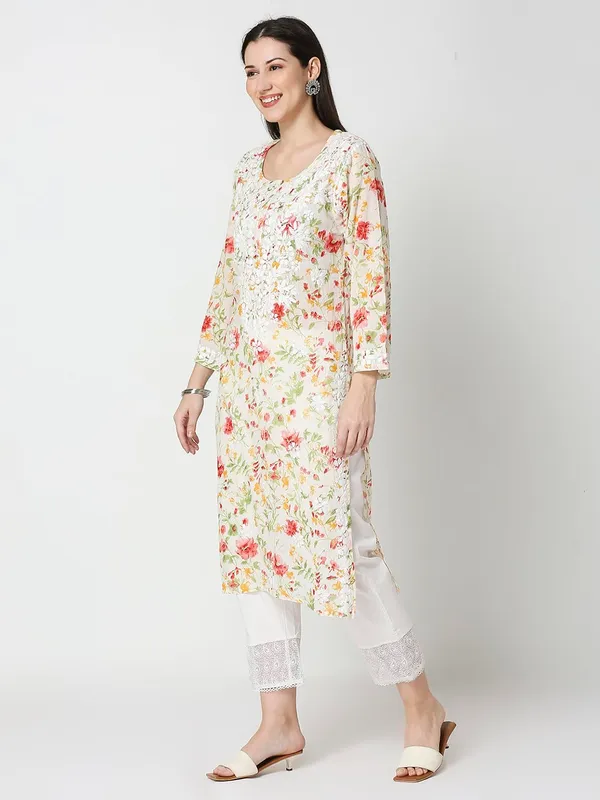 Red_Lucknow_Chikankari_Hand_Embroidered_Kurta_Mulmul_Cotton