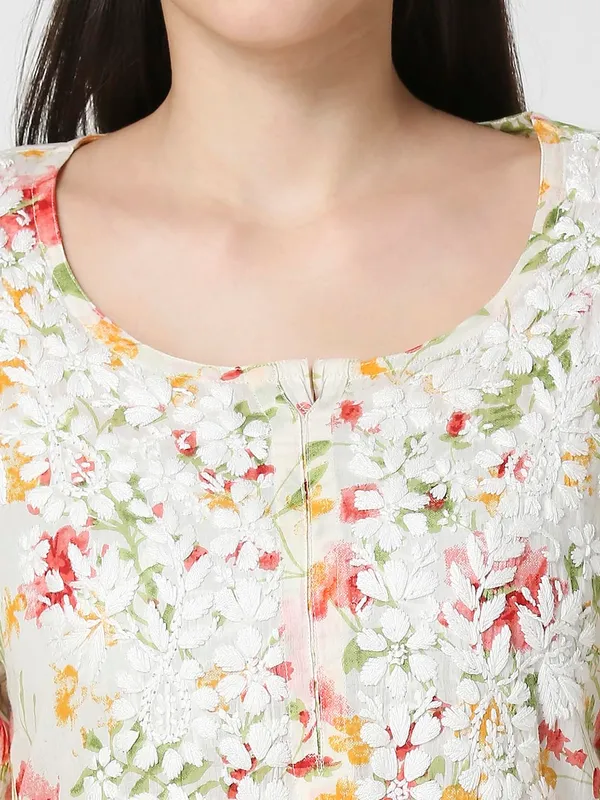 Red_Lucknow_Chikankari_Hand_Embroidered_Kurta_Mulmul_Cotton