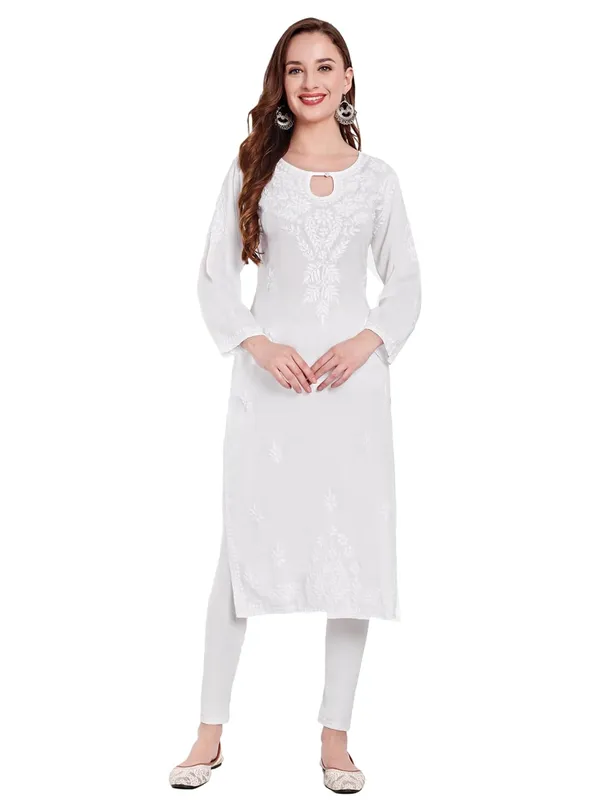 Pristine_White_Lucknow_Chikankari_Hand_Embroidered_Kurta_Women_Cotton