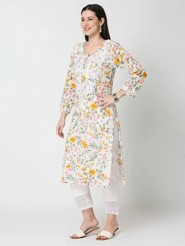 Yellow_Lucknow_Chikankari_Hand_Embroidered_Kurta_Mulmul_Cotton