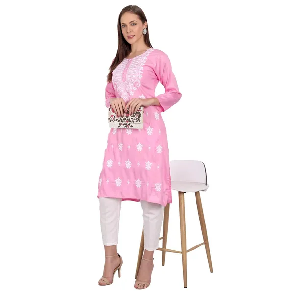 Pretty_Pink_Embroidered_Long_Kurti_Rayon
