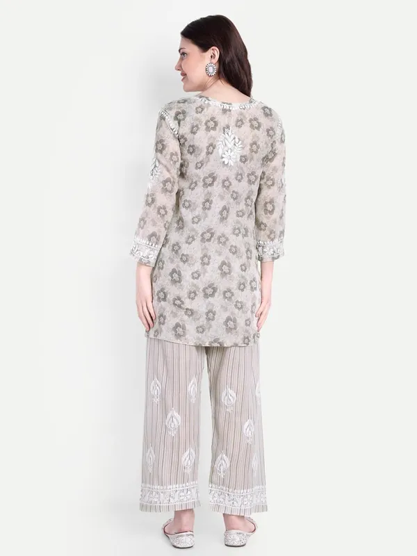 Grey_Chikankari_Hand_Embroidered_Co-Ord_Set_Cotton_Blend
