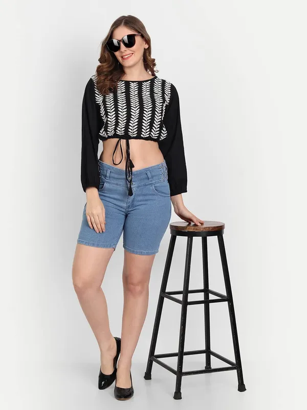 Charismatic_Black_Lucknow_Chikankari_Hand_Embroidered_Crop_Top_With_Tie_Ups_Cotton