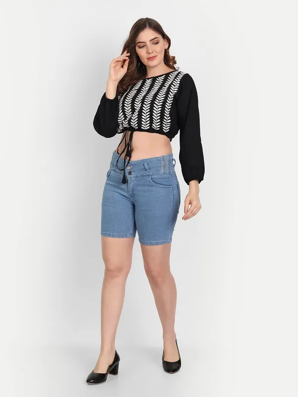 Charismatic_Black_Lucknow_Chikankari_Hand_Embroidered_Crop_Top_With_Tie_Ups_Cotton