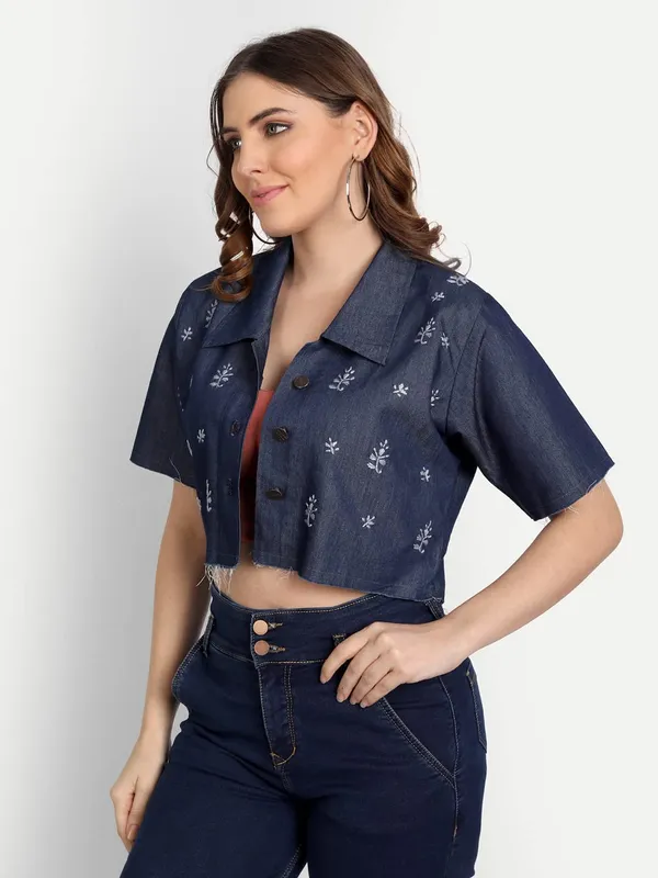 Blue_Lucknow_Chikankari_Hand_Embroidered_Crop_Top_Denim_Jacket