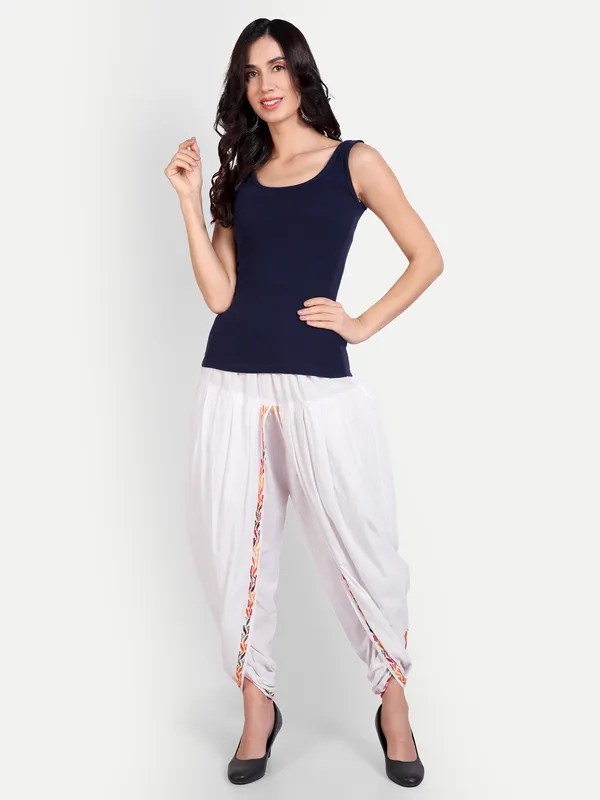 Elegant_White_Cotton_Relaxed_Fit_Chikankari_Hand_Embroidered_Dhoti_Salwar_Tulip_Pants