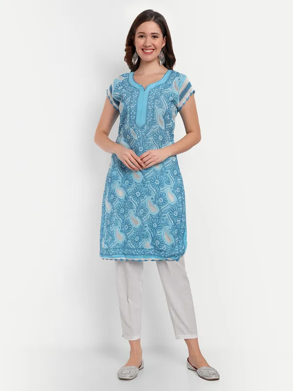 Bright_Blue_Lucknow_Chikankari_Hand_Embroidered_Kurti_Cotton
