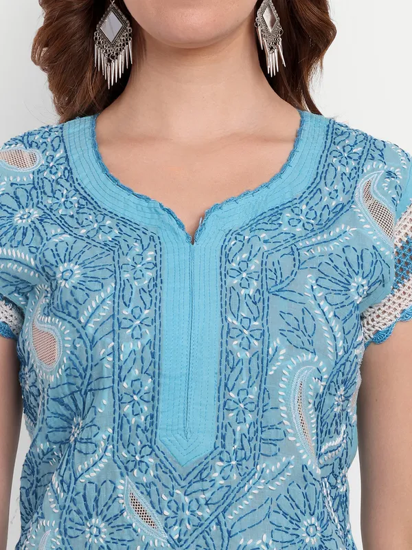 Bright_Blue_Lucknow_Chikankari_Hand_Embroidered_Kurti_Cotton