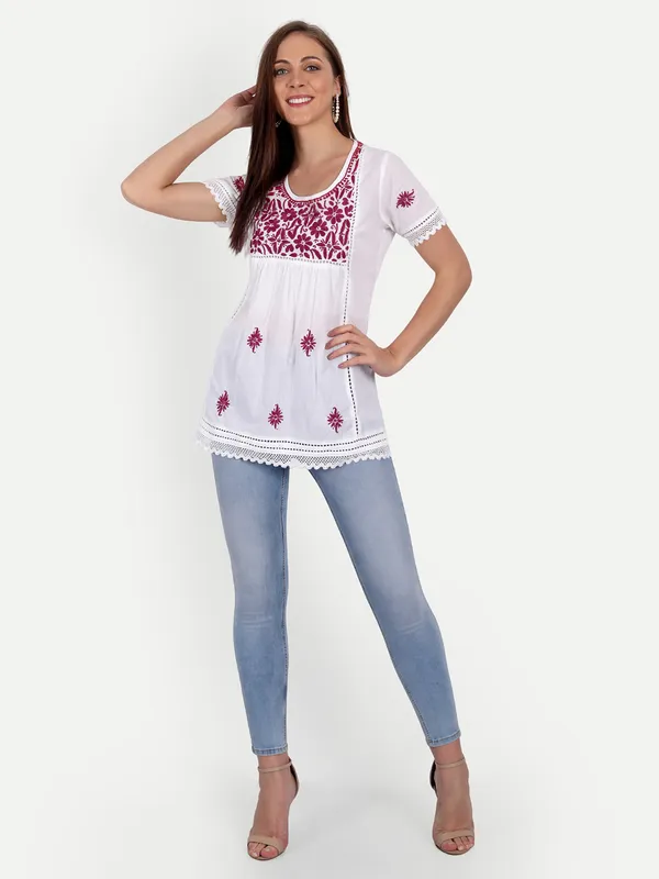 Maroon_Lucknow_Chikankari_Hand_Embroidered_Top_Blouse_Short_Kurtis
