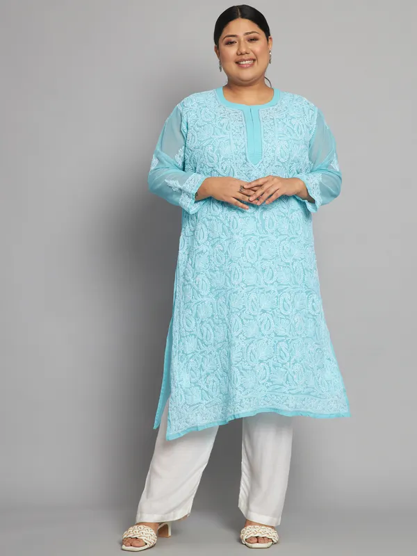 Lucknow_Chikankari_Hand_Embroidered_Plus_Size_Long_Kurti_With_Matching_Inner_Georgette