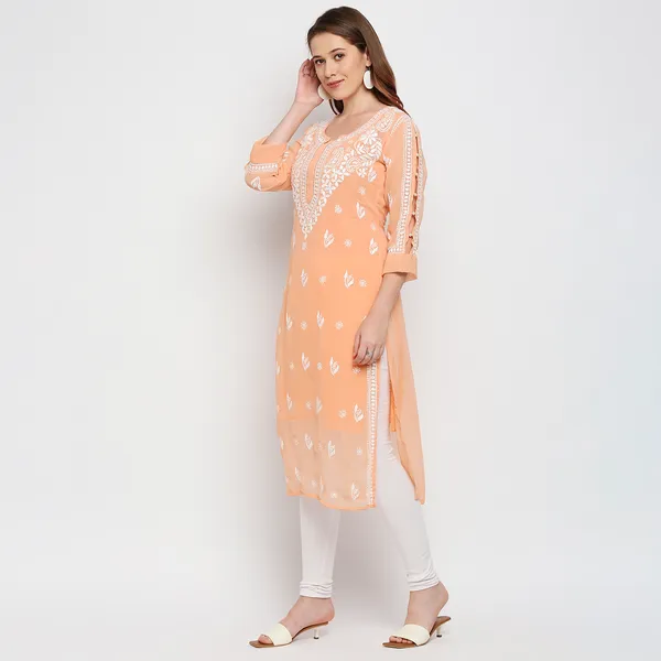 Indiankala4u_Lucknow_Chikankari_Hand_Embroidered_Kurta_With_Matching_Inner_Georgette