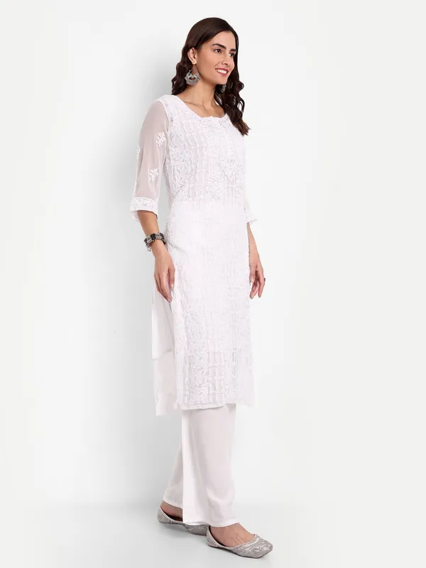 Pristine_White_Lucknow_Chikankari_Hand_Embroidered_Long_Kurta_With_Matching_Slip_Georgette