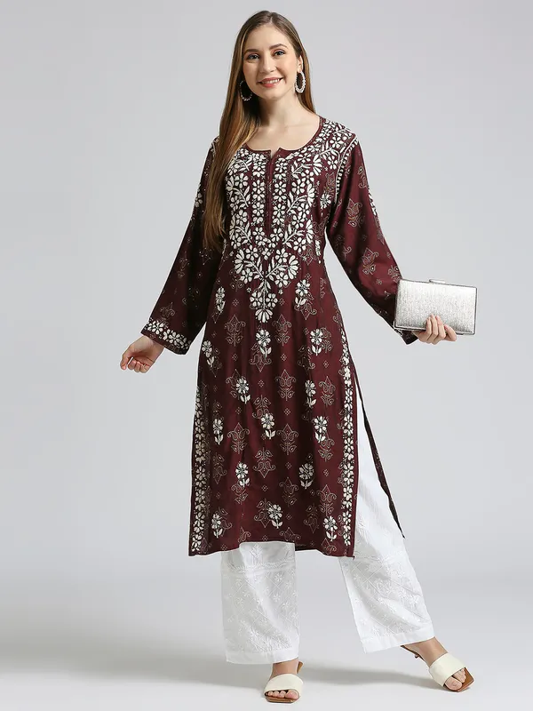 Chocolate_Lucknow_Chikankari_Hand_Embroidered_Kurta_Muslin