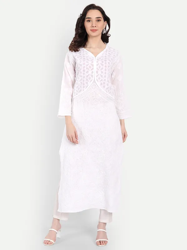 Pristine_White_Lucknowi_Chikankari_Hand_Embroidered_Applique_Work_Long_Kurti_Cotton