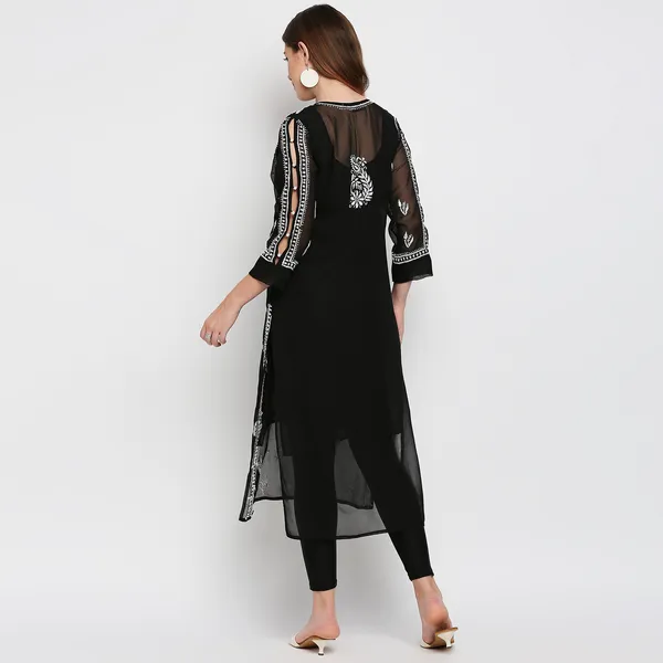 Indiankala4u_Lucknow_Chikankari_Hand_Embroidered_Kurta_With_Matching_Inner_Georgette