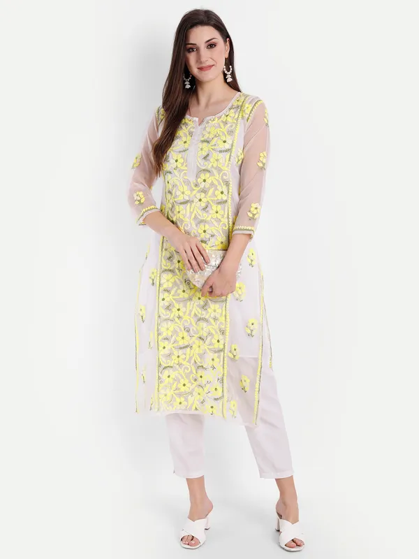 Sunshine_Yellow_Lucknow_Chikankari_Hand_Embroidered_Long_Kurti_With_Matching_Inner_Organza