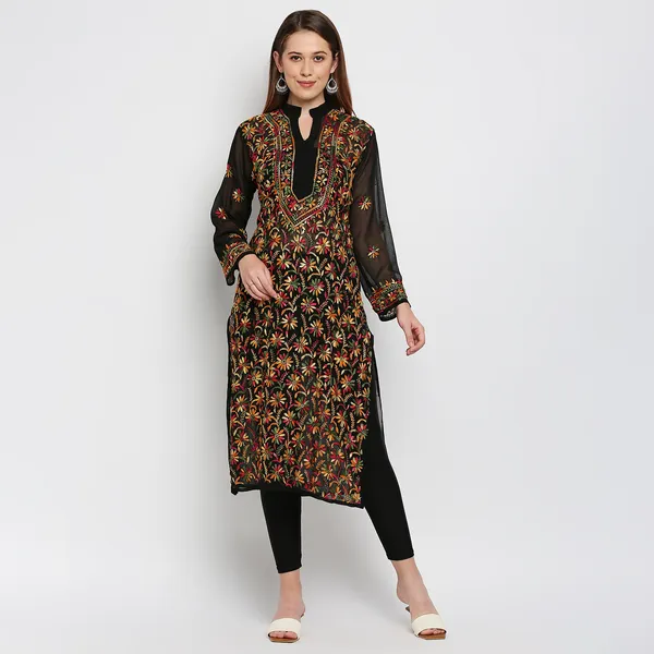 Charismatic_Black_Lucknow_Chikankari_Hand_Embroidered_Long_Kurti