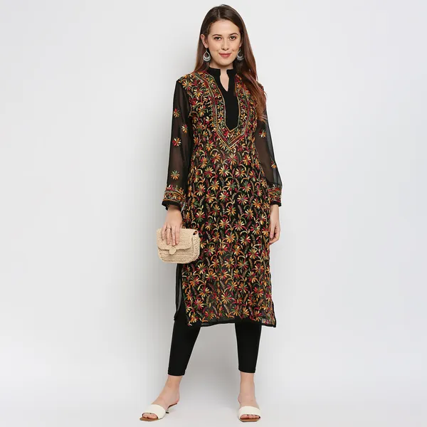 Charismatic_Black_Lucknow_Chikankari_Hand_Embroidered_Long_Kurti