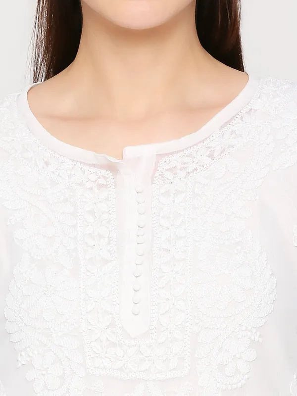 Pristine_White_Lucknowi_Chikankari_Hand_Embroidered_Long_Kurti_Palazzo_Set_With_Matching_Inner_Georgette