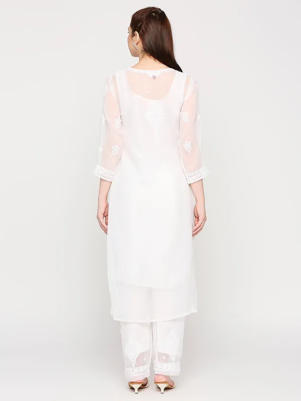 Pristine_White_Lucknowi_Chikankari_Hand_Embroidered_Long_Kurti_Palazzo_Set_With_Matching_Inner_Georgette