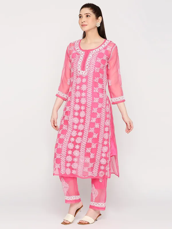 Fuchsia_Pink_Lucknowi_Chikankari_Hand_Embroidered_Long_Kurti_Palazzo_Set_With_Matching_Inner_Georgette