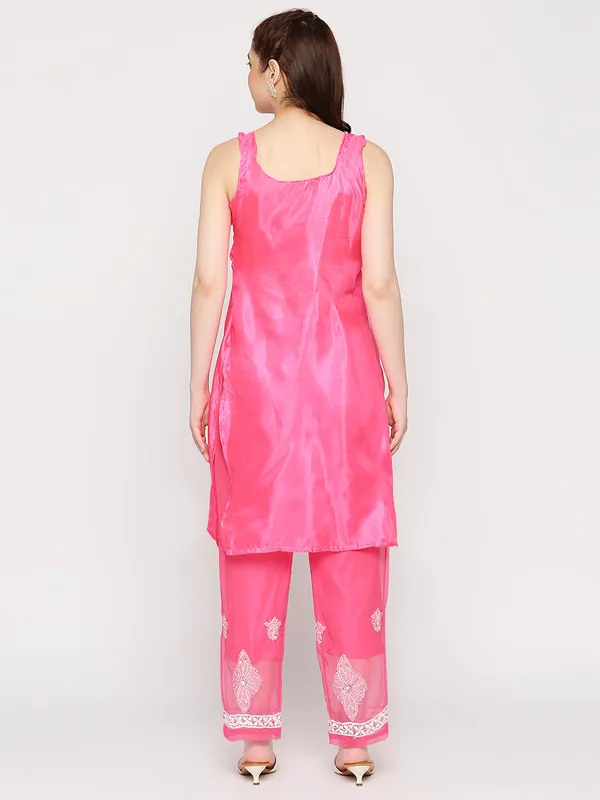 Fuchsia_Pink_Lucknowi_Chikankari_Hand_Embroidered_Long_Kurti_Palazzo_Set_With_Matching_Inner_Georgette
