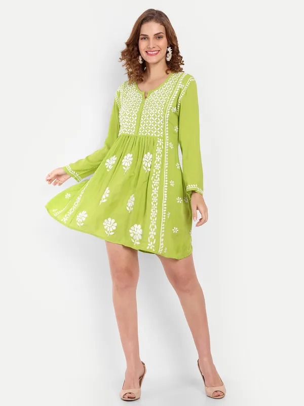Lime_green_Lucknow_Chikankari_Hand_Embroidered_Kurti_Cotton