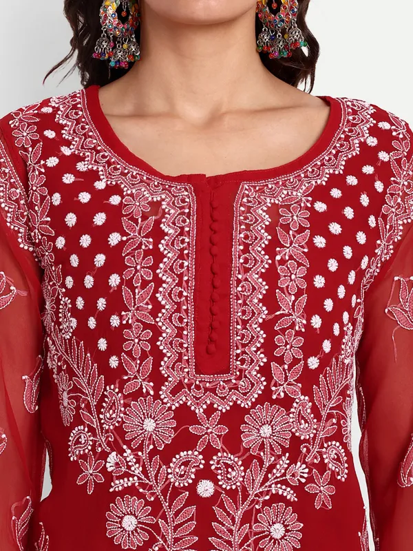 Maroon_Lucknow_Chikankari_Hand_Embroidered_Georgette_Kurta_With_Matching_Slip/Inner_Women_Georgette