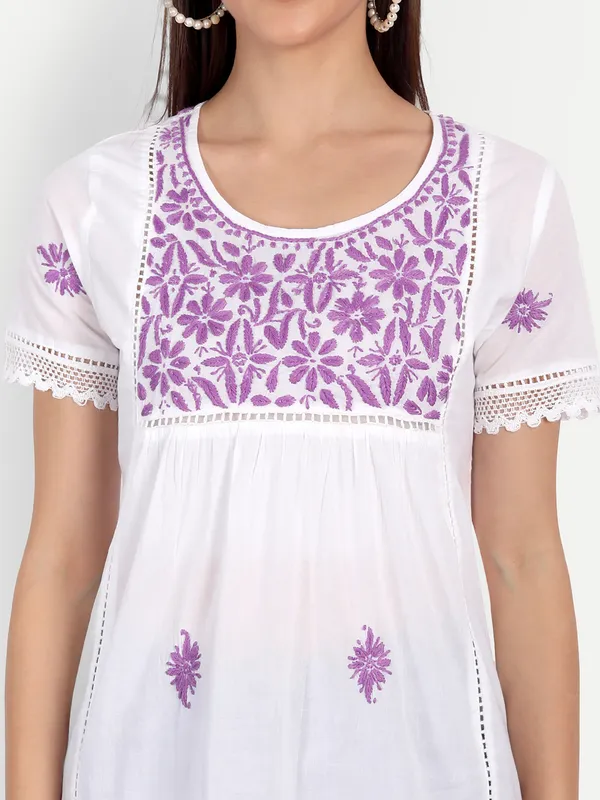 Lavender_Lucknow_Chikankari_Hand_Embroidered_Top_Blouse_Short_Kurtis