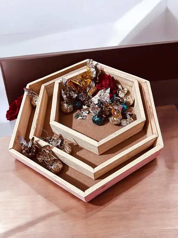 Pack_Of_Three_Pine_Wood_Gift_Box_Gift_Hamper_Hexagon_Pinewood_Trays,_20X20X4.7_Cm,_25X25X4.7_Cm,_30X30X4.7_Cm)