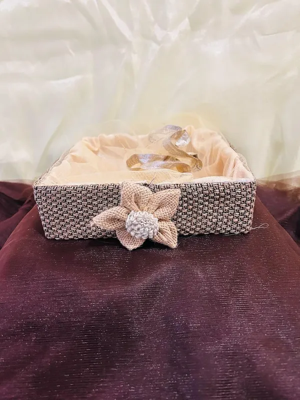 Jute_Mdf_Gift_Hamper_Basket_With_Flower_In_3_Different_Sizes_(8X8X2.25")