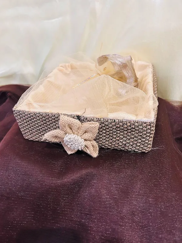 Jute_Mdf_Gift_Hamper_Basket_With_Flower_In_3_Different_Sizes_(8X8X2.25")